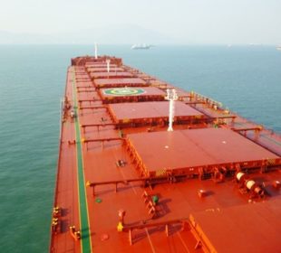 closeup red dry bulk horizonb HUGE